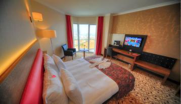 Хотел Ramada Tekirdag 5*