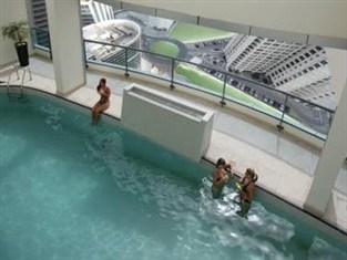 Хотел Auris First Central Apartments 4*, Дубай