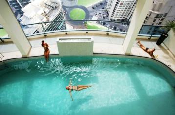 Хотел Auris First Central Apartments 4*, Дубай