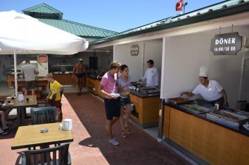 Хотел Simena Sun Club HV-1, ресторанти и барове