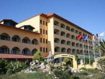 Почивка в Айвалък с автобус - лято 2023 - 7 нощувки в хотел Olivera Resort 3*